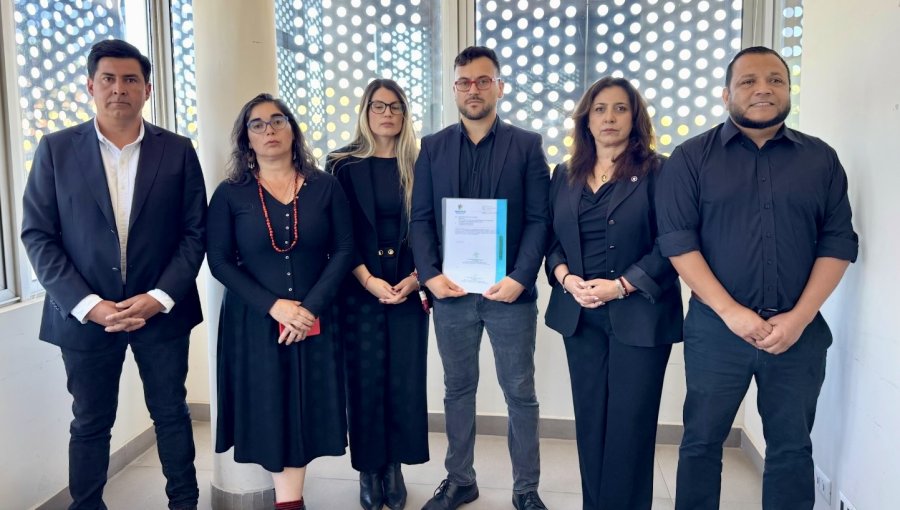 Concejales de Quilpué alistan "Plan B" para evitar despidos masivos en el Municipio, aunque advierten que "no alcanza para todos"