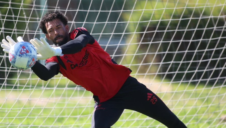 Vozinha comparte emotiva reflexión tras su paso por la gala del Balón de Oro y ya entrena en Colo-Colo