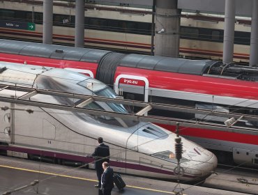 Gobierno español evalúa cerrar la línea de alta velocidad Madrid-Barcelona hasta por dos años para obras de remodelación