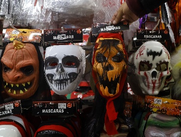 Seremi de Salud retira 4.000 productos y da consejos para un "Halloween sin sustos"