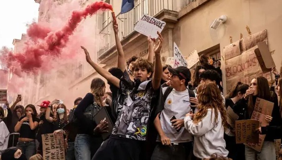 Francia registra 27 detenidos en nueva jornada de protestas con menor convocatoria
